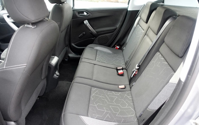 Peugeot 2008 cena 36800 przebieg: 116000, rok produkcji 2016 z Tuchola małe 466